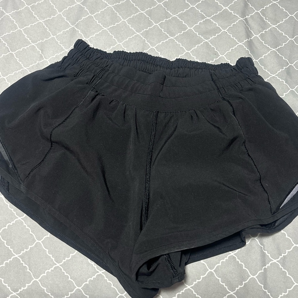 Lululemon black hotty hots HR 2.5